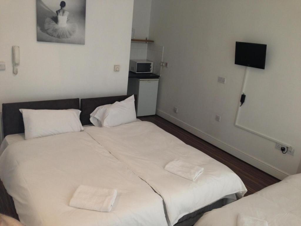 Holland Apartments London Room photo
